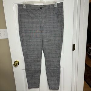 American Eagle Hi Rise Jegging Super Stretch Gray Plaid Size 18